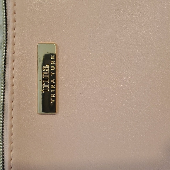 Trina Turk Large Cosmetic Bag (#19) - Picture 5 of 9